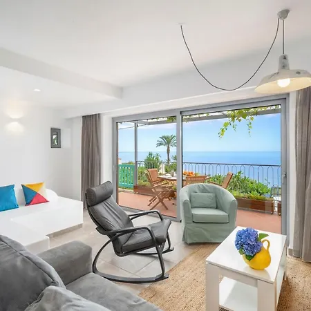 Villa Ourmadeira - Do Mar Iv, Secluded *