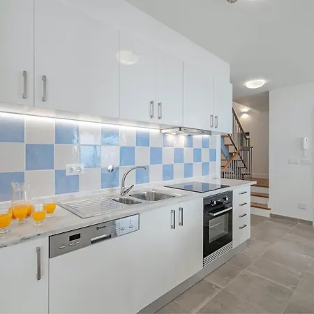 Villa Ourmadeira - Do Mar Iv, Secluded Calheta (Madeira)