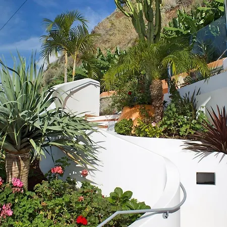 Villa Ourmadeira - Do Mar Iv, Secluded Calheta (Madeira)